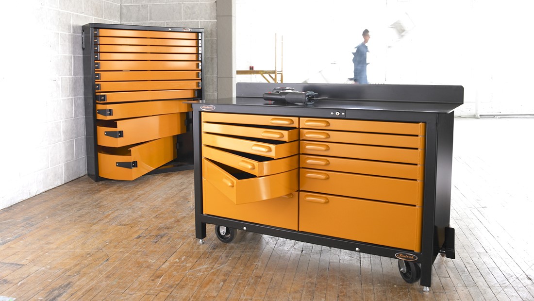 Heavy-duty workbench for home and work places